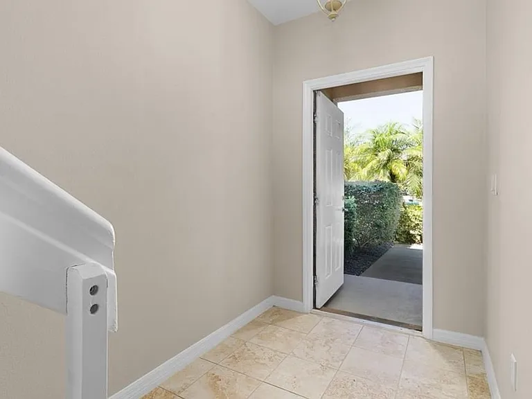 13277 Daniels Landing Cir — Photo 28