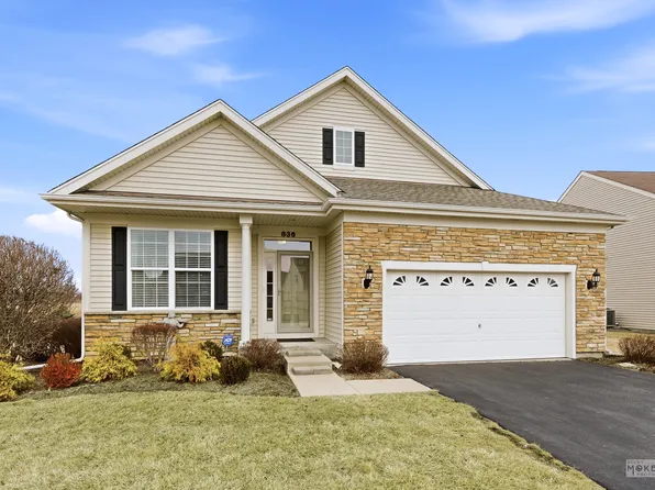 836 Colchester Dr, Oswego, IL 60543