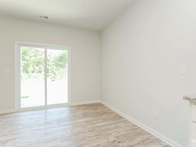 344 Tessa Grace Way — Photo 5