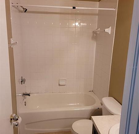 3rd image of 6207 Osprey Lake Cir