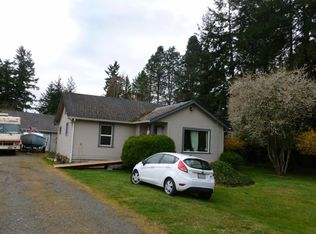 1216 80th St E, Tacoma, WA 98404