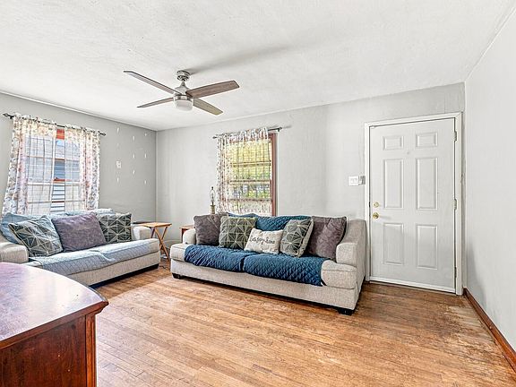 5th image of 1917 E Bowman St