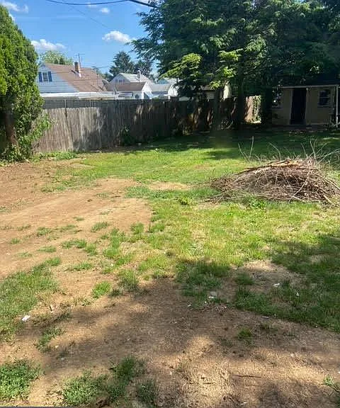 4908 Delbrook Rd — Photo 4