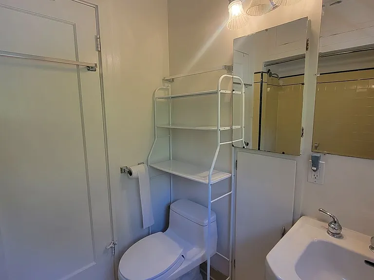 415 & 417 N Kentucky St — Photo 10