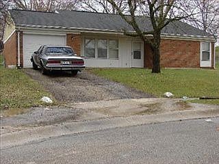 1st image of 2000 Riverbrook Ct