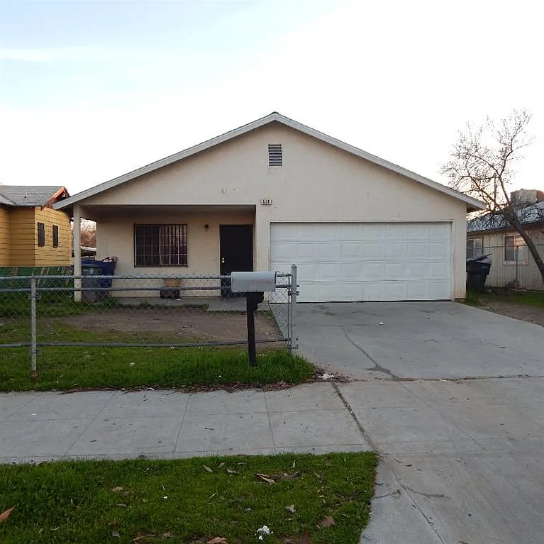 514 E Tuolumne St photo 1