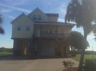 3915 Indian Beach Dr, Galveston, TX 77554