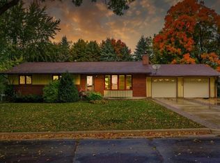 1108 Candy Ln, Faribault, MN 55021