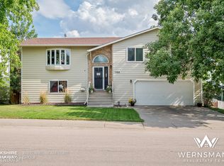 1103 W Granite St, Gillette, WY 82718
