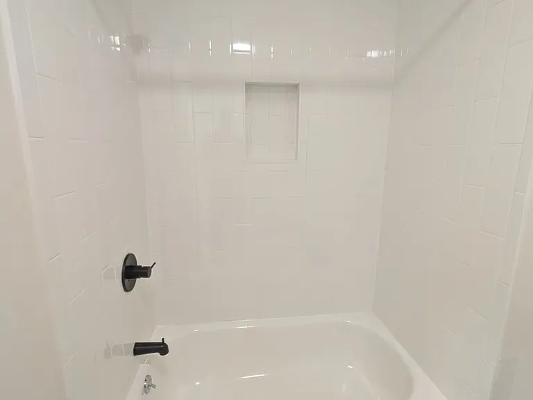 44 Warner St #7B — Photo 4
