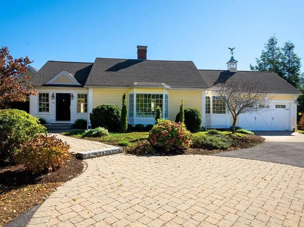 50 Manuel Dr, Concord, MA 01742