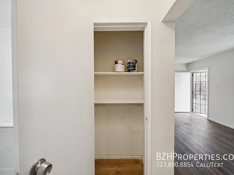 8633 Denver Ave #3 — Photo 6