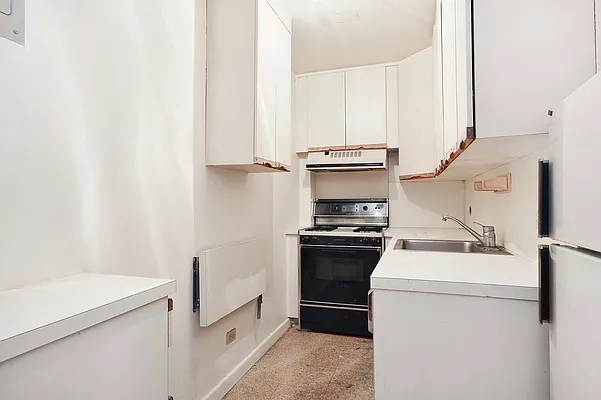 Sold by Corcoran | media 17