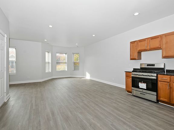 4th image of 6605 S Kimbark Ave Unit 4