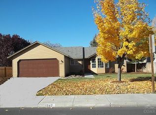 1947 SW 27th St, Redmond, OR 97756