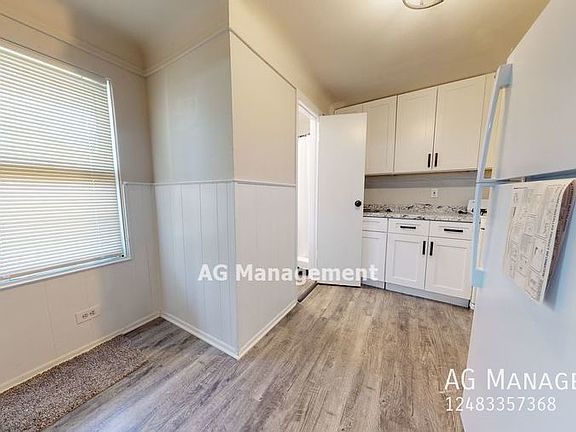 2nd image of 8587 Pontiac Lake Rd APT 4