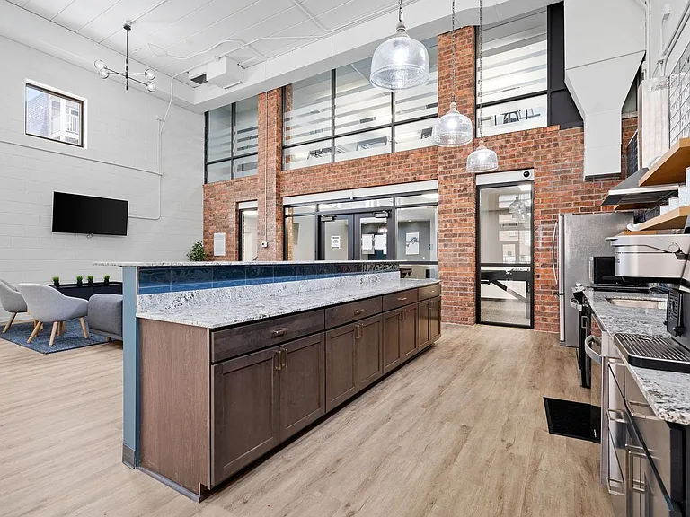 Heatherwood Apartments | MODERNIZED LIVING — Photo 33
