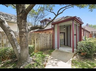 3106 Royal Gable Dr, Dallas, TX 75229