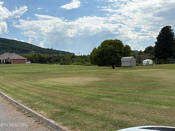 5th image of 1269 Swan Pond Circle Rd