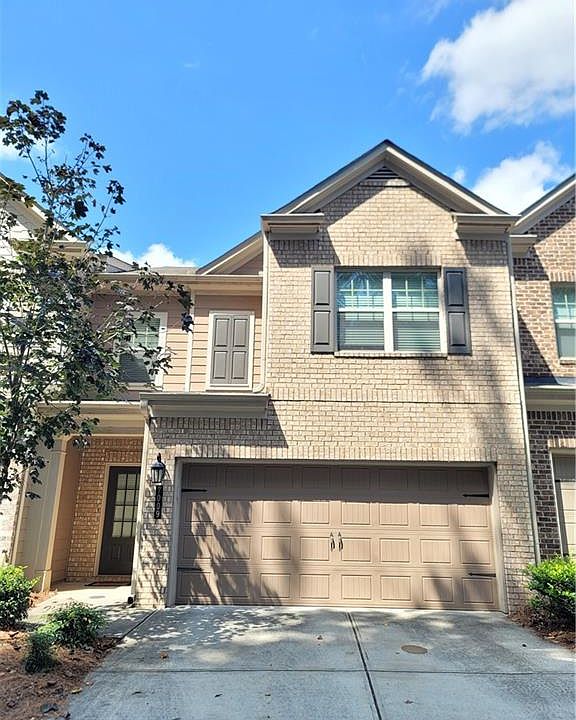 1st image of 7009 Kingswood Run Dr