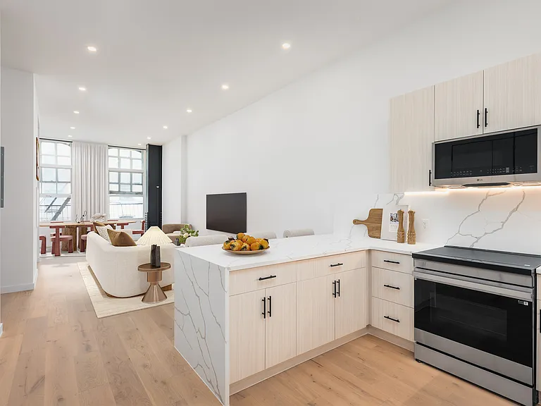 111 Reade St #2 — Photo 1