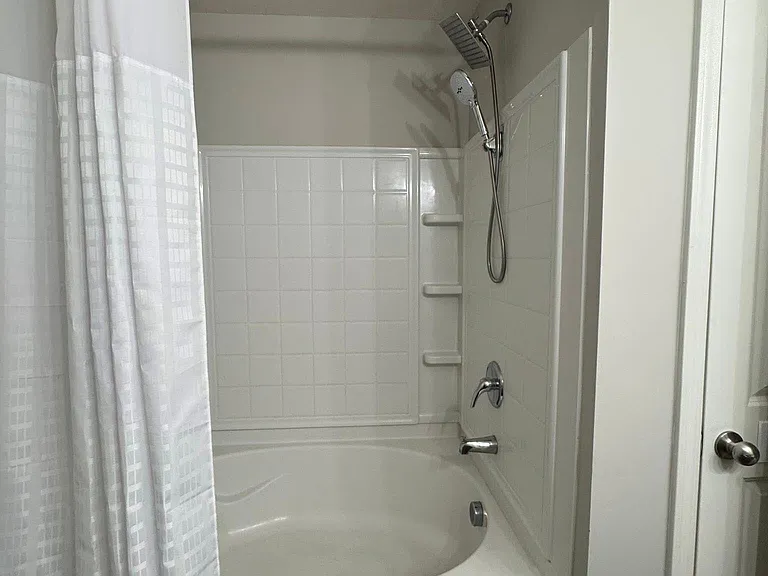 1617 Friendly Rd — Photo 8