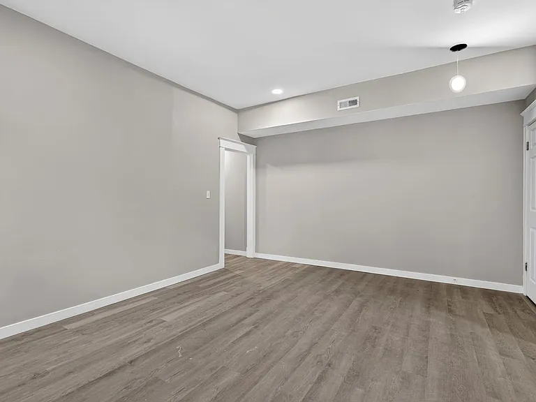 3223 Minnesota Ave #2F — Photo 26