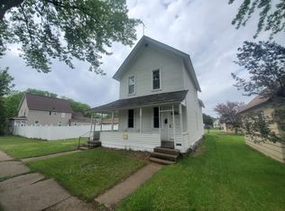 213 E Somo Ave, Tomahawk, WI 54487