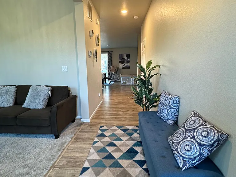 17440 Springfield Dr — Photo 3