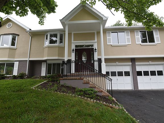 2nd image of 1105 Bicksler Dr