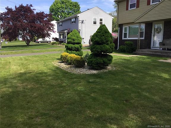 2nd image of 50 Westwood Ave