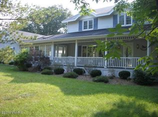 879 Holland St, Saugatuck, MI 49453