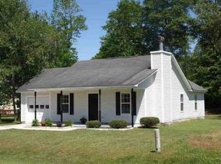 354 Lands End Ln, Jacksonville, NC 28540