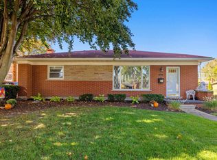 24871 Beierman Ave, Warren, MI 48091