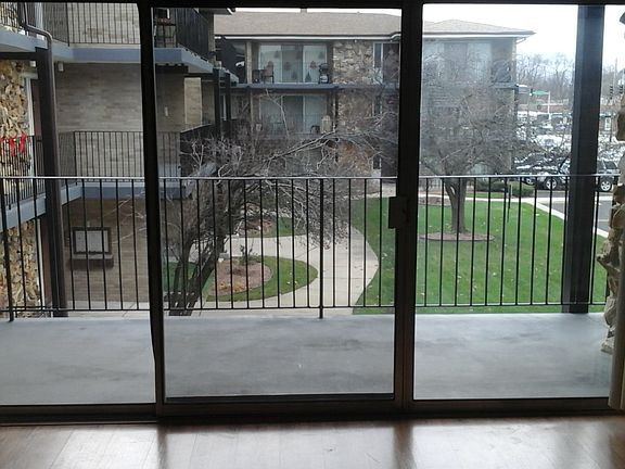 2nd image of 3169 W 115th St APT 2S