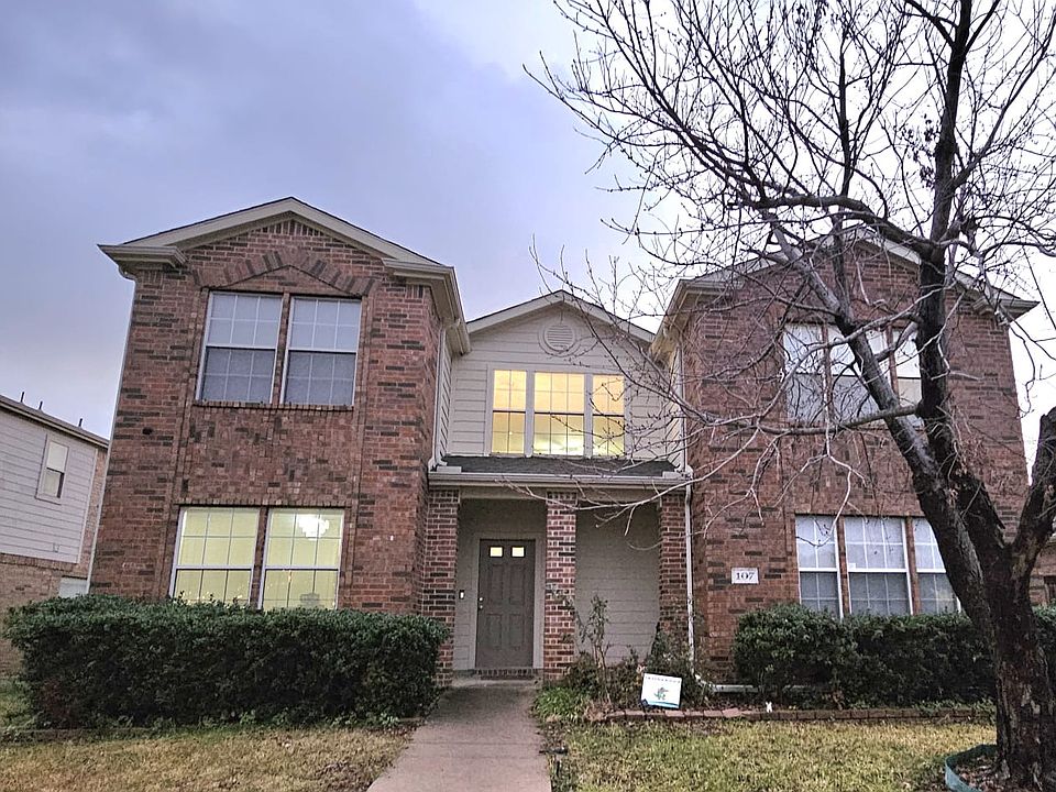 1st image of 107 Cobblestone Dr