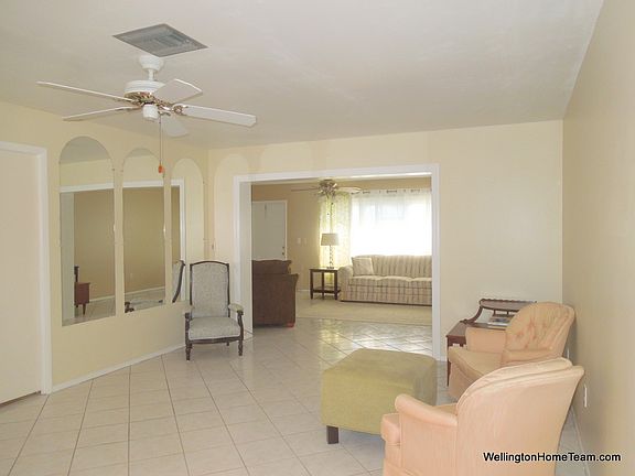 4th image of 5725 Fernley Dr E APT 55