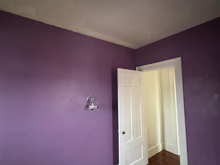 205 Riley St — Photo 8