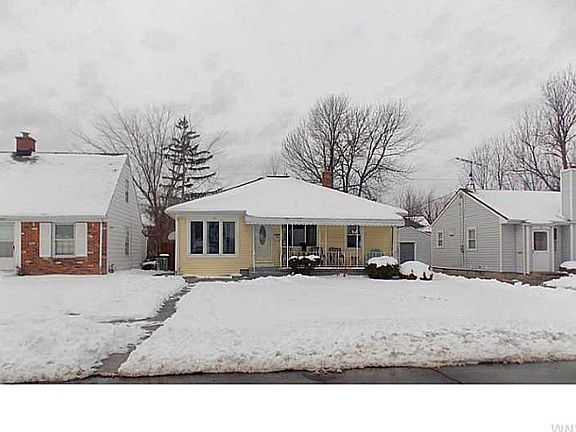 2nd image of 54 Harvest Ave