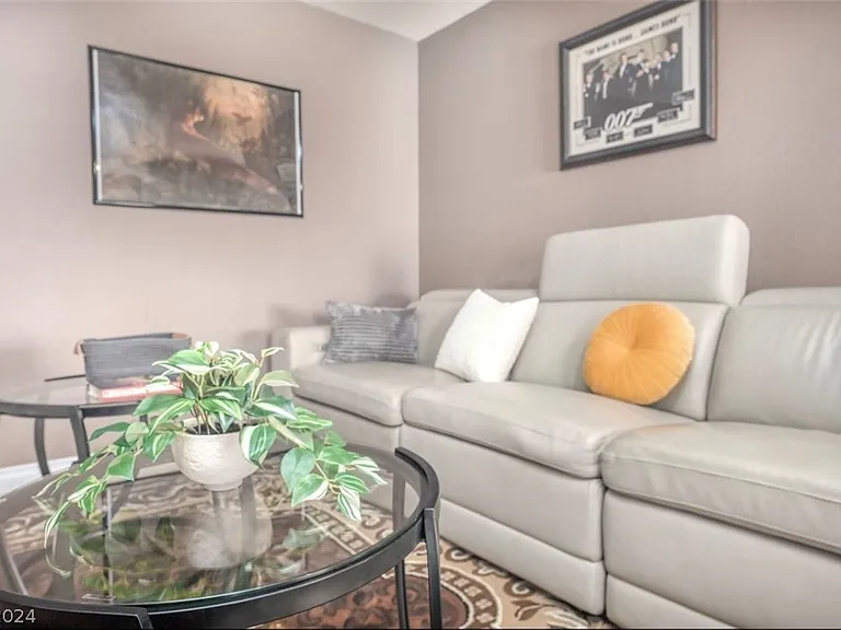 4674 Monterey Cir #1 — Photo 14