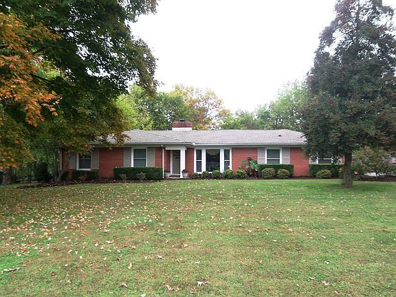 2nd image of 109 Blue Hills Ct