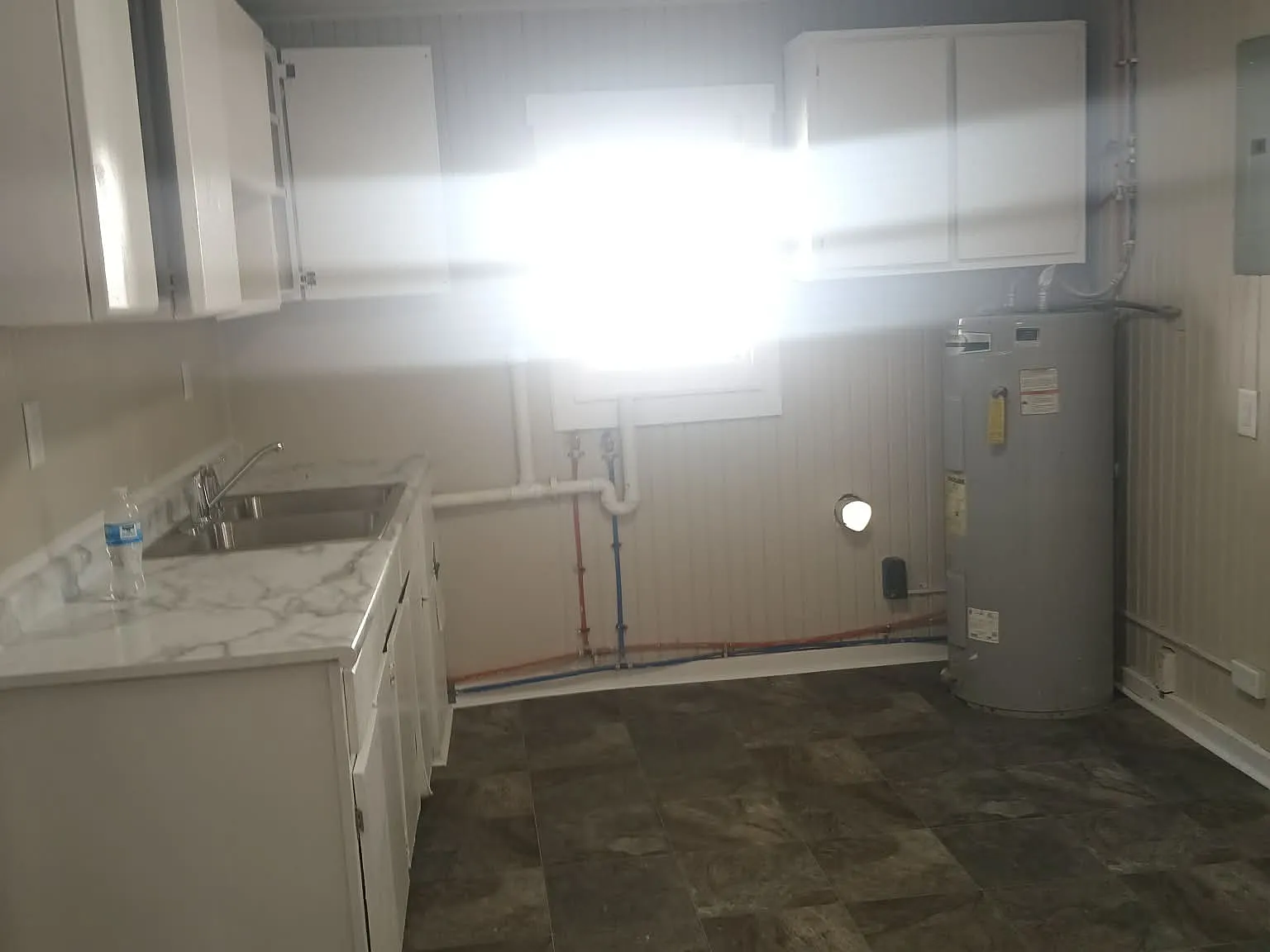 2 bed, 728 sqft, $760 — Photo 3