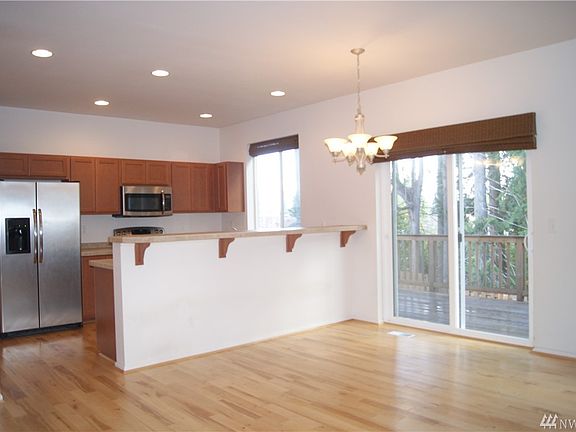 5th image of 1306 Ebbets Dr SW