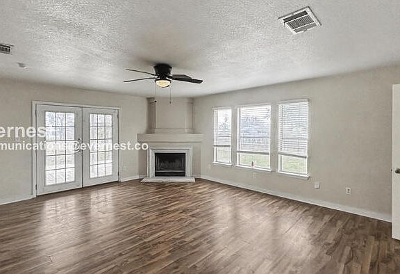 2nd image of 386 Siebert Dr