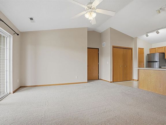 2nd image of 505 Penn Ct APT 12