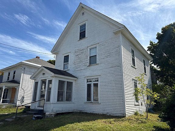 3rd image of 12 Albert Street