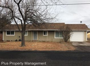 3433 SW Glacier Ave, Redmond, OR 97756