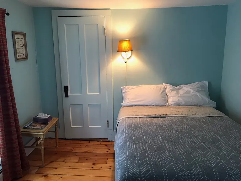 86 Linden St — Photo 14