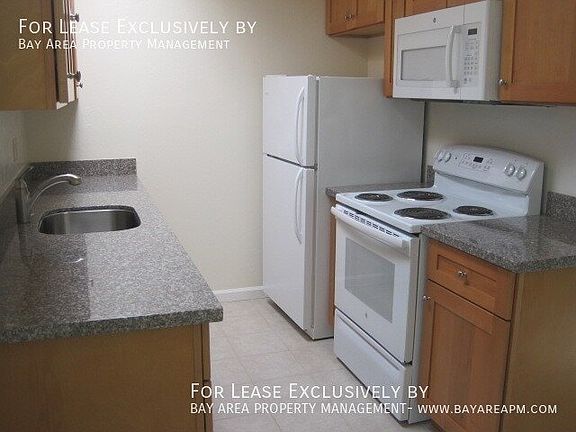 5th image of 490 Laurel St APT 7