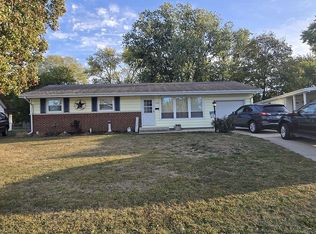 1708 Gleason Dr, Rantoul, IL 61866